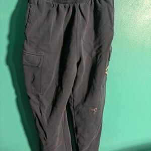 Women's Black Cargo Sweatpants - Casual Comfort